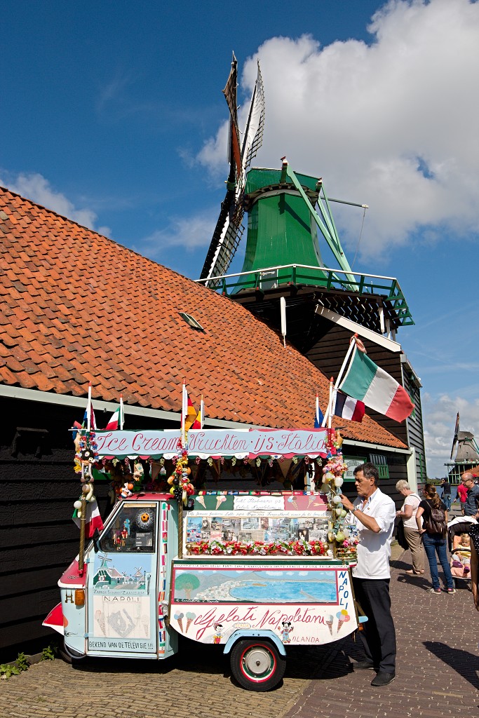 zaanse schans zaandam hdr zaanstad erfgoed unesco erfgoedlijst museum molens molen Albert Heijn attractie klompen polder
